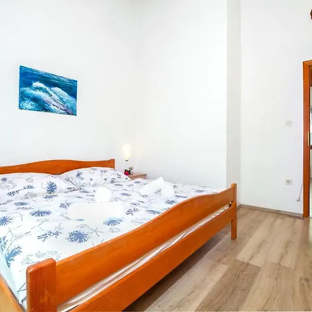 Apartman Near Beach Pelagic Sea View Rovinj Exterior photo